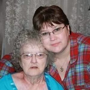 Meet your Posher, Pam